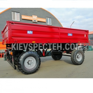 Двухосевой тракторный прицеп 2ПТС-4,5 сельскохозяйственных грузов