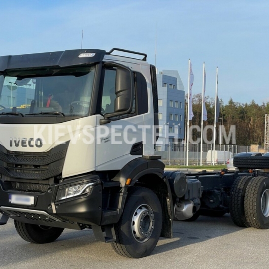 Автогудронатор на базі шасі IVECO T-WAY AD380T48 H 6х4