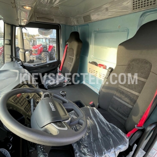 Автогудронатор на базі шасі IVECO T-WAY AD380T48 H 6х4