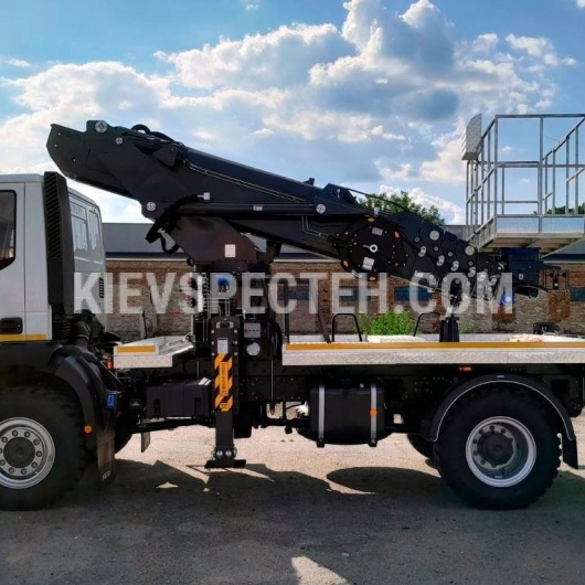 Автогідропідіймач DASAN CT290EX на IVECO Eurocargo ML110 4x4