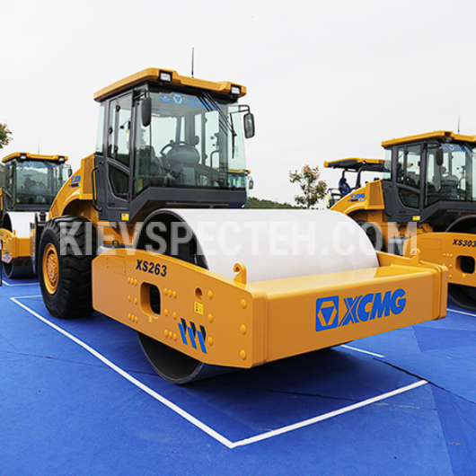 Одновальцевий гідравлічний каток XCMG XS263