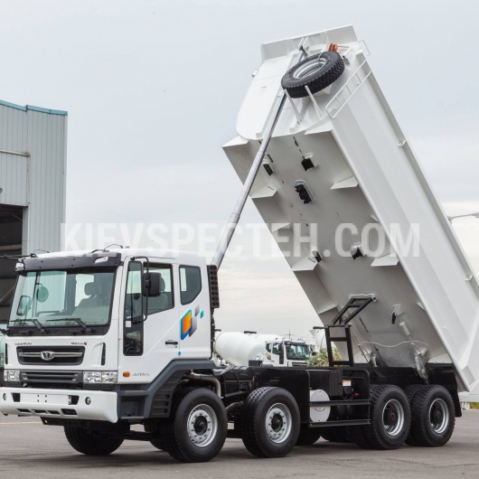 Самосвал Daewoo Novus 8×4