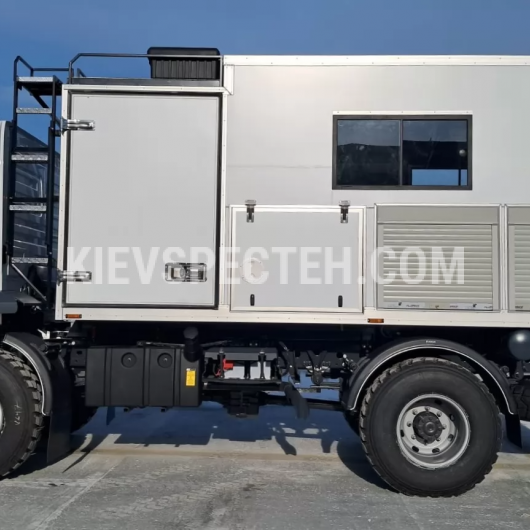 Мобильная шиномонтажная мастерская на базе MERCEDES-Benz Atego