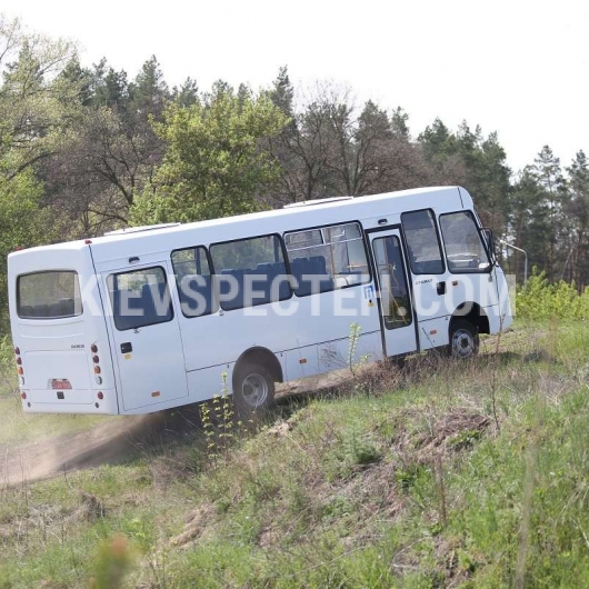 Междугородный автобус ISUZU DA9016