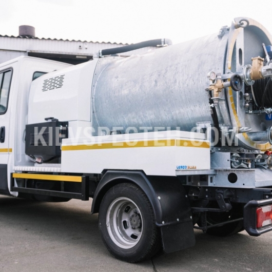 Комбинированная коммунальная машина СБМ КО-503ІВК-57 на базе IVECO 50C15D