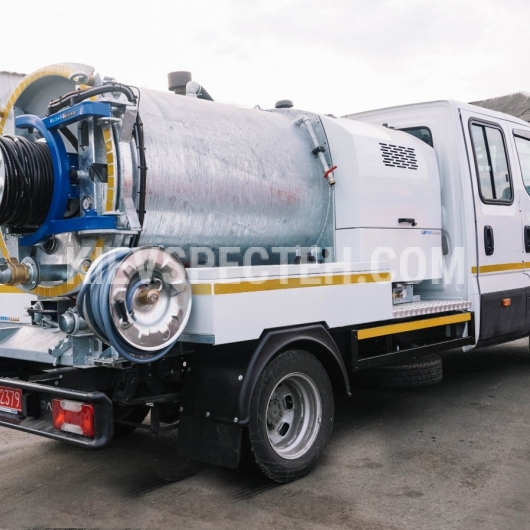 Комбинированная коммунальная машина СБМ КО-503ІВК-57 на базе IVECO 50C15D