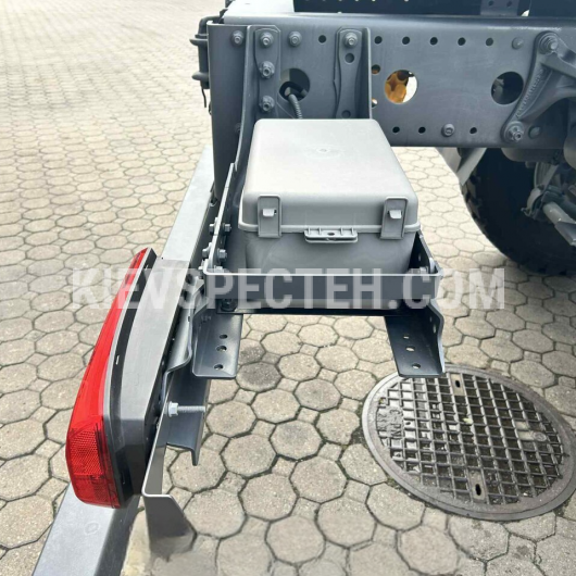 Шасси Mercedes Atego 1324 4X4