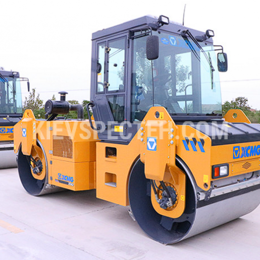 Двовальцевий гідравлічний віброкаток XCMG XD82
