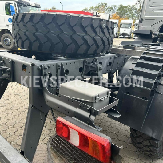 Шасси Mercedes Atego 1324 4X4