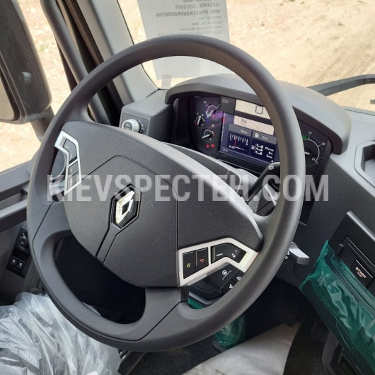 Шасі Renault K440 6х4