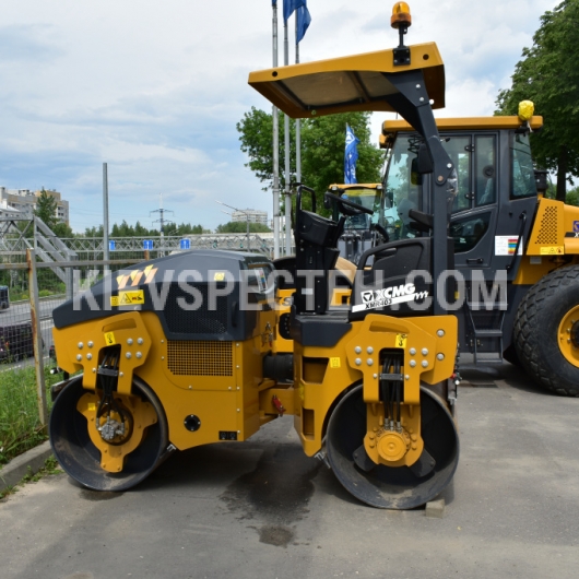 Тротуарний міні-каток XCMG XMR403
