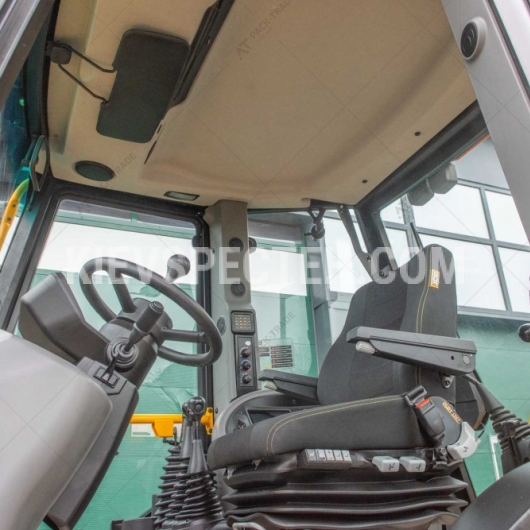 Екскаватор-навантажувач JCB 3CX Sitemaster