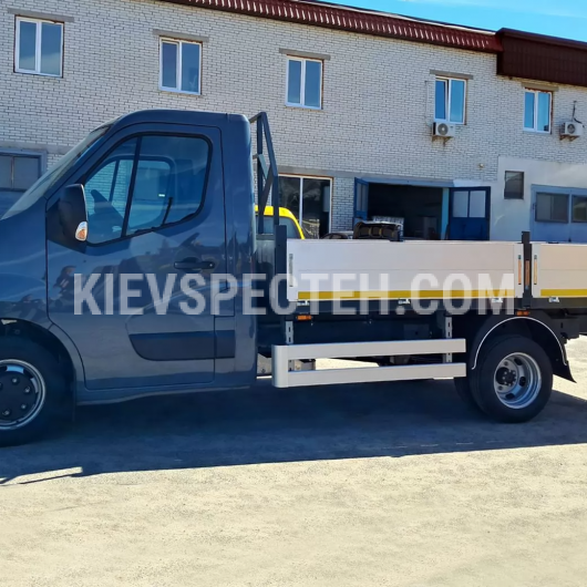 Бортовой автомобиль на шасси RENAULT MASTER