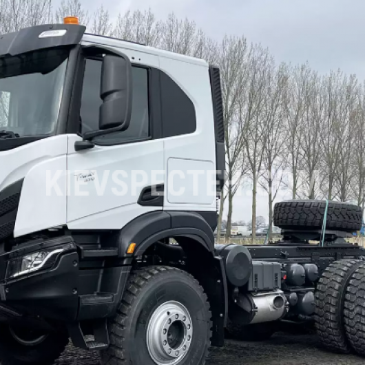 Тягач IVECO T-WAY AТ720Т48W (6х6)