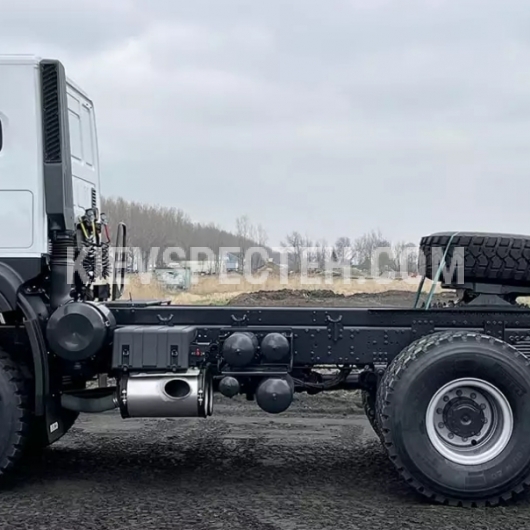 Тягач IVECO T-WAY AТ720Т48W (6х6)