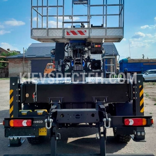 Автогідропідіймач DASAN CT290EX на IVECO Eurocargo ML110 4x4