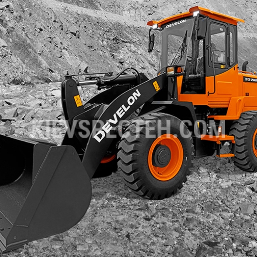 Фронтальний навантажувач Develon DISD SD200N