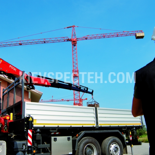 Бортовий автомобіль з КМУ Fassi F 175 A.0.23  на шасі  Dongfeng DFH1180 4х2