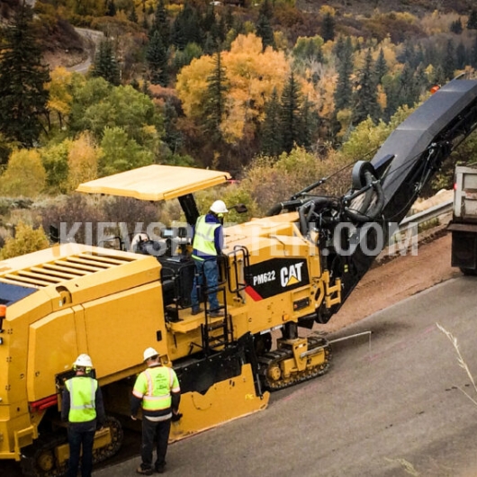 Дорожная фреза CAT PM622