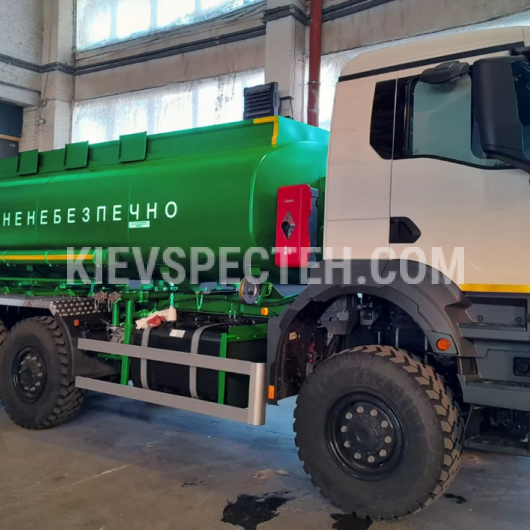 Автопаливозаправник АПЗ-15 на базі MAN TGS 33.400 6X6 3 секції