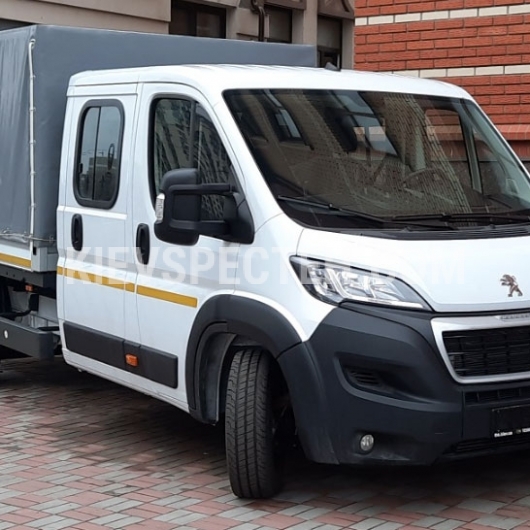 Бортовой автомобиль Peugeot Boxer с тентом 7 мест