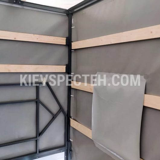 Бортовой автомобиль на шасси RENAULT MASTER с тентом