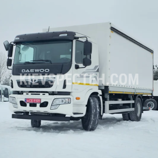 Бортовой автомобиль Daewoo Maximus 4х2 с гидробортом Dhollandia