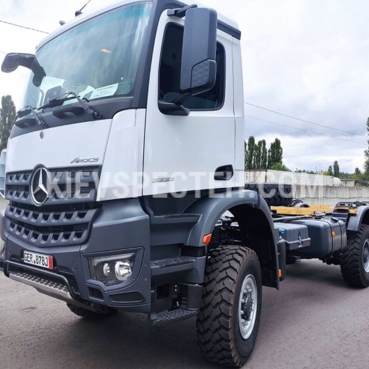 Шасси Mercedes-Benz Arocs 3333