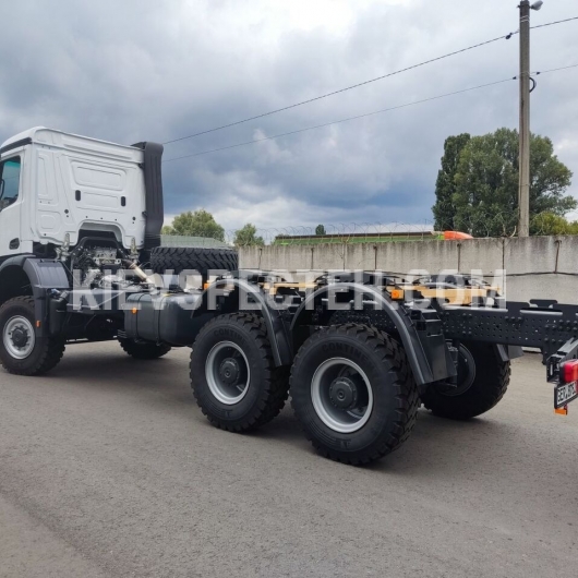 Шасси Mercedes-Benz Arocs 3333