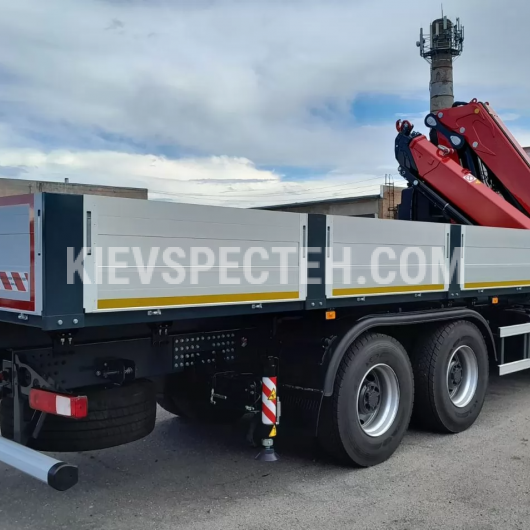 Бортовой автомобиль на базе RENAULT TRUCKS C P6X4 13L E5 из КМУ FASSI F365A.2.24