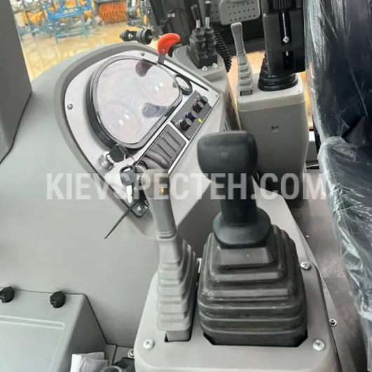 Екскаватор навантажувач TDC BL-75