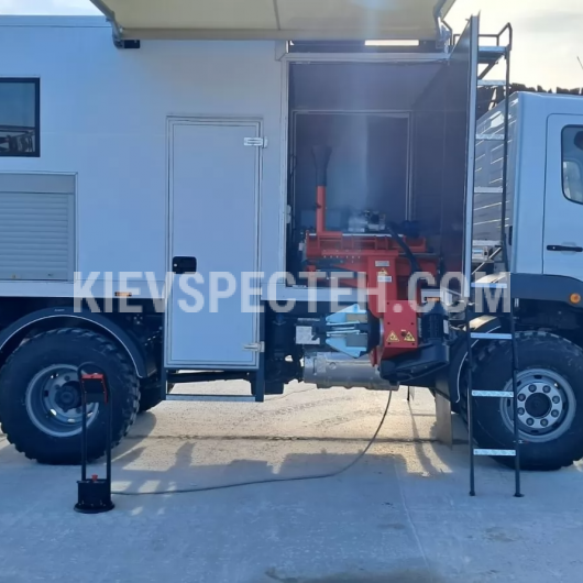 Мобильная шиномонтажная мастерская на базе MERCEDES-Benz Atego