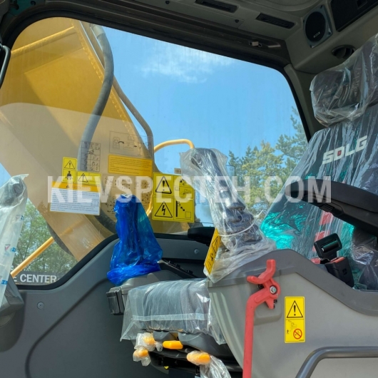 Екскаватор-навантажувач SDLG E7150F