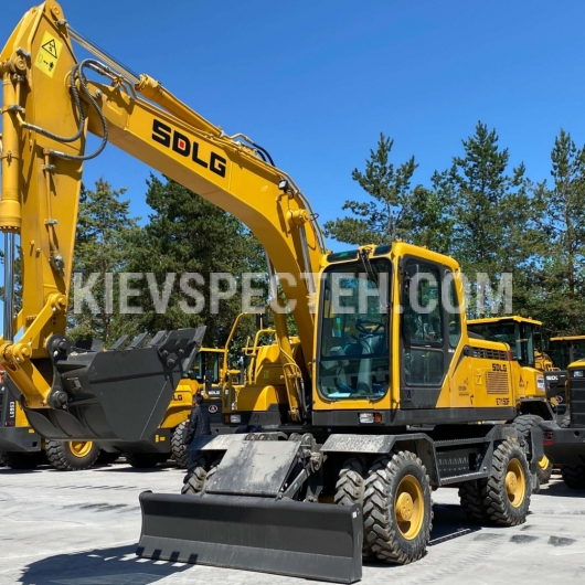 Екскаватор-навантажувач SDLG E7150F