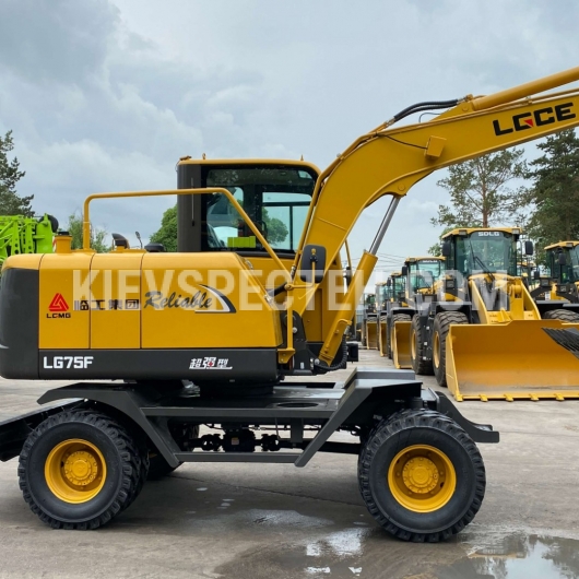 Екскаватор-навантажувач SDLG LG75F