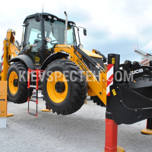 Екскаватор-навантажувач  JCB 5CX 4х4