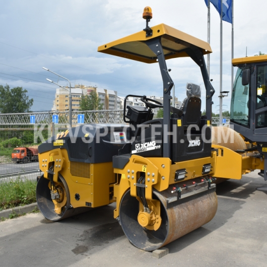 Тротуарний міні-каток XCMG XMR403