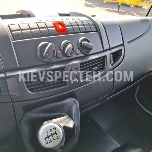 Бортовий автомобіль IVECO EuroCargo ML140E22 4х2