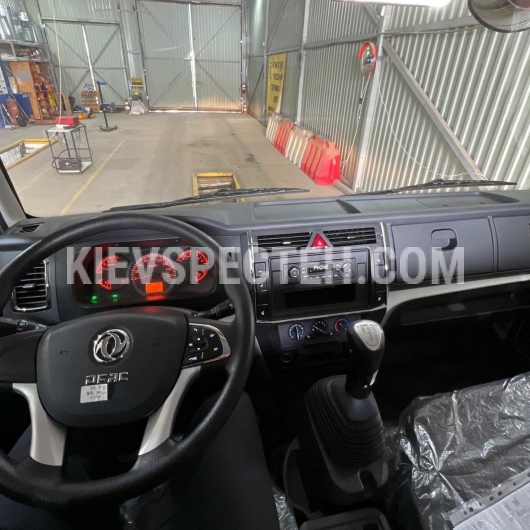 Молоковоз 5куб. на базі DONGFENG 4х2