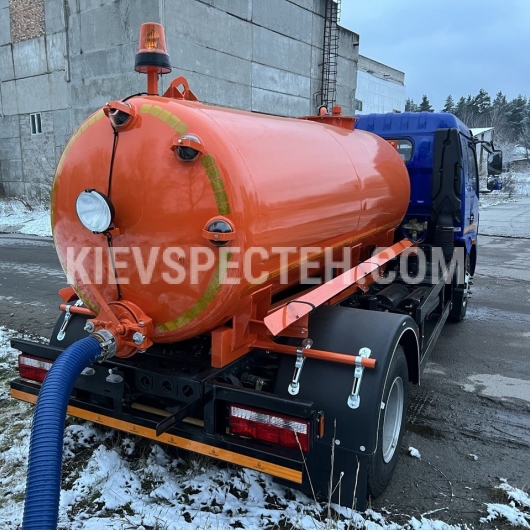 Вакуумна машина КСТ-5 на шасі HYUNDAI QT ЕХ-8