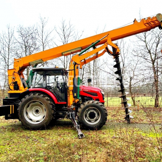 Бурильно-крановая установка на тракторном шасси MASSEY FERGUSON