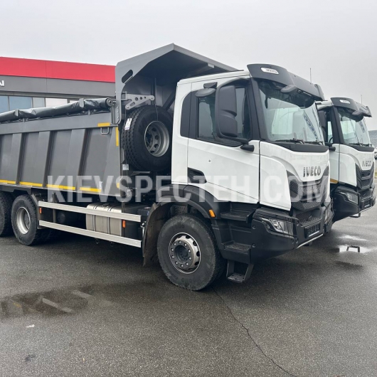 Самоскид на шасі IVECO T-WAY AD380T48 H 6х4