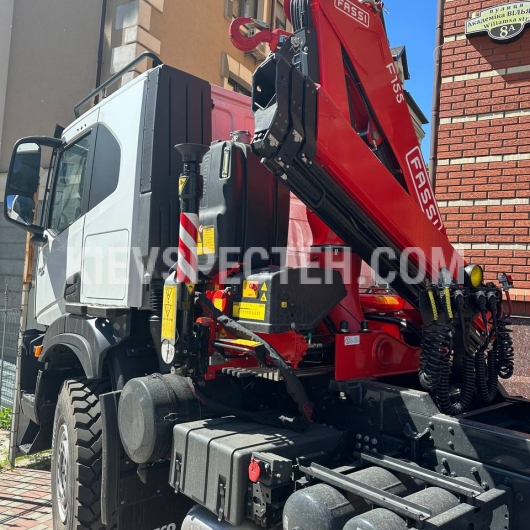 Сідельний тягач IVECO T-WAY AD720T48WT H з КМУ Fassi F 155 A.0.23 6x6