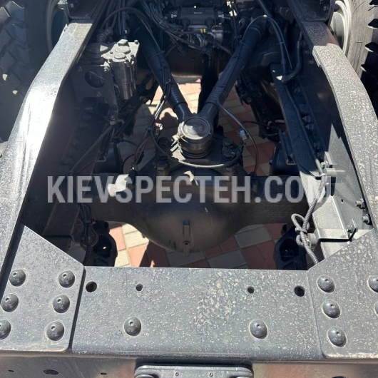 Сідельний тягач IVECO T-WAY AD720T48WT H з КМУ Fassi F 155 A.0.23 6x6