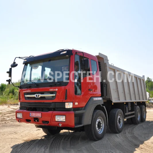 Самосвал Daewoo Novus 8×4