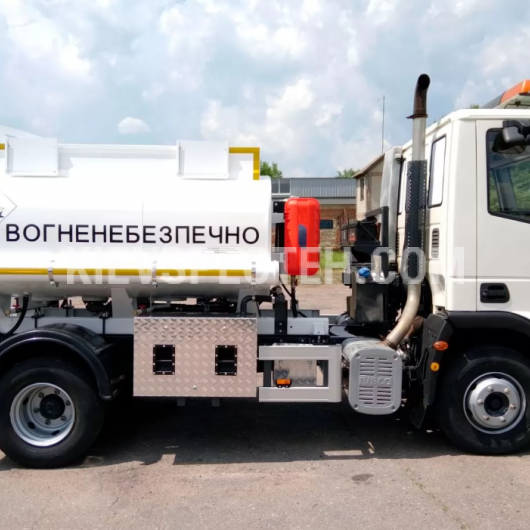 Автопаливозаправник АПЗ-4 на базі IVECO EuroCargo 70 2 секції