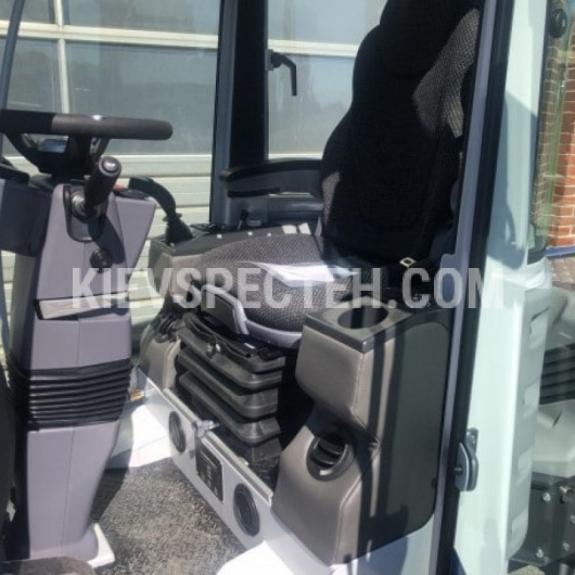 Прибиральна машина VITRA C2.25 - V201