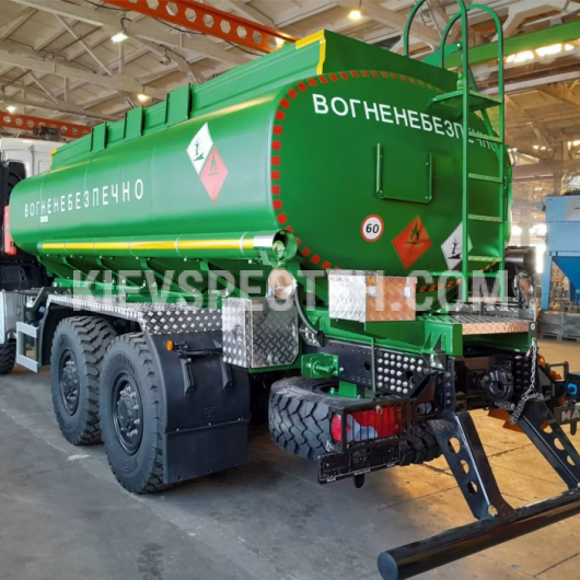 Автопаливозаправник АПЗ-15 на базі MAN TGS 33.400 6X6 3 секції