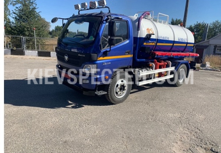 Вакуумна машина КОВ-13 на шасі FOTON DAIMLER (4x4)