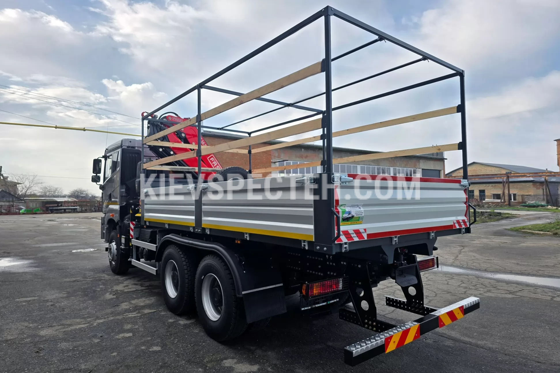 Бортовой грузовик FAW CA3250 с КМУ FASSI F165A.2